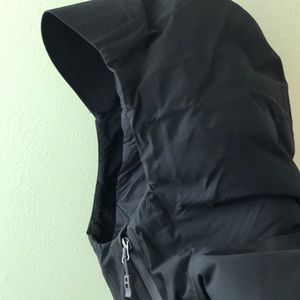 Men’s REI insulated R1 winter jacket